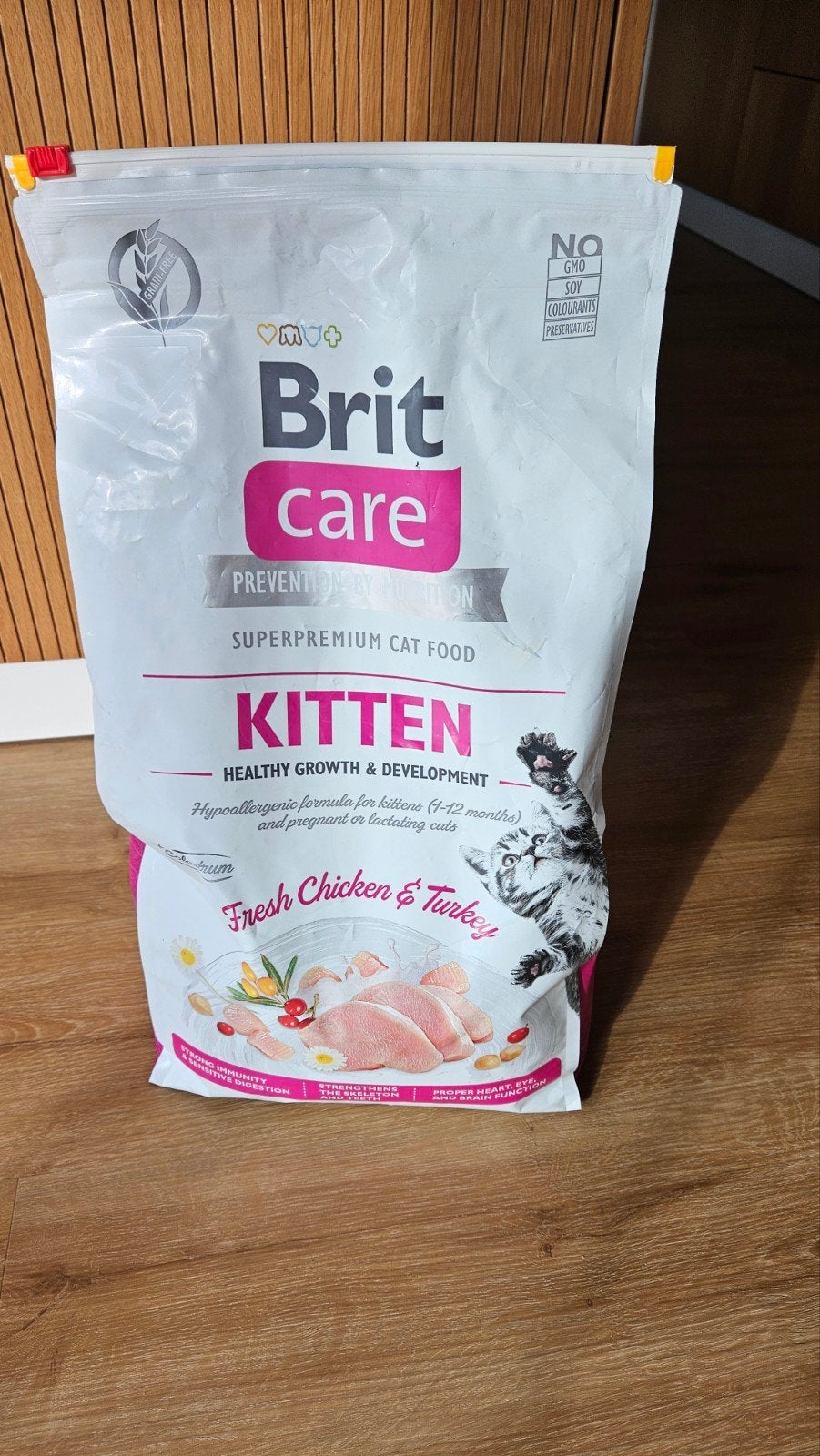 Kattenbrokken kitten gratis, Ophalen, Kat