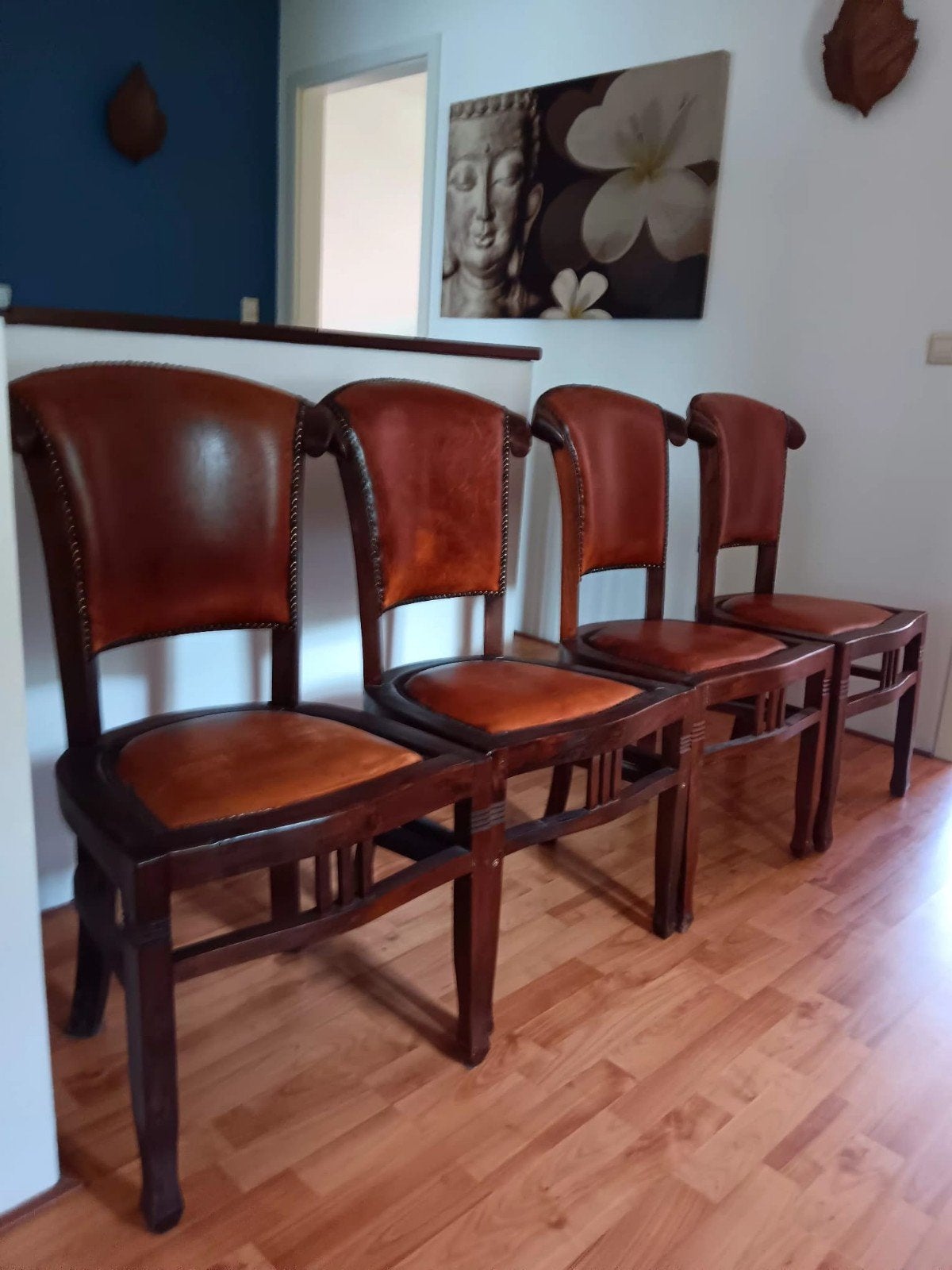 4 antieke stoelen, Ophalen