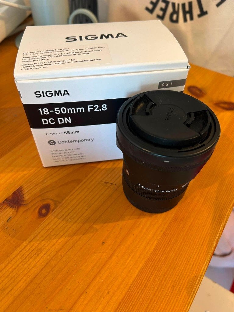 Sigma 18-50mm f/2.8 DC DN Contemporary (Sony E) Camera Lens, Ophalen, Sony E-mount, Sony, Zo goed als nieuw