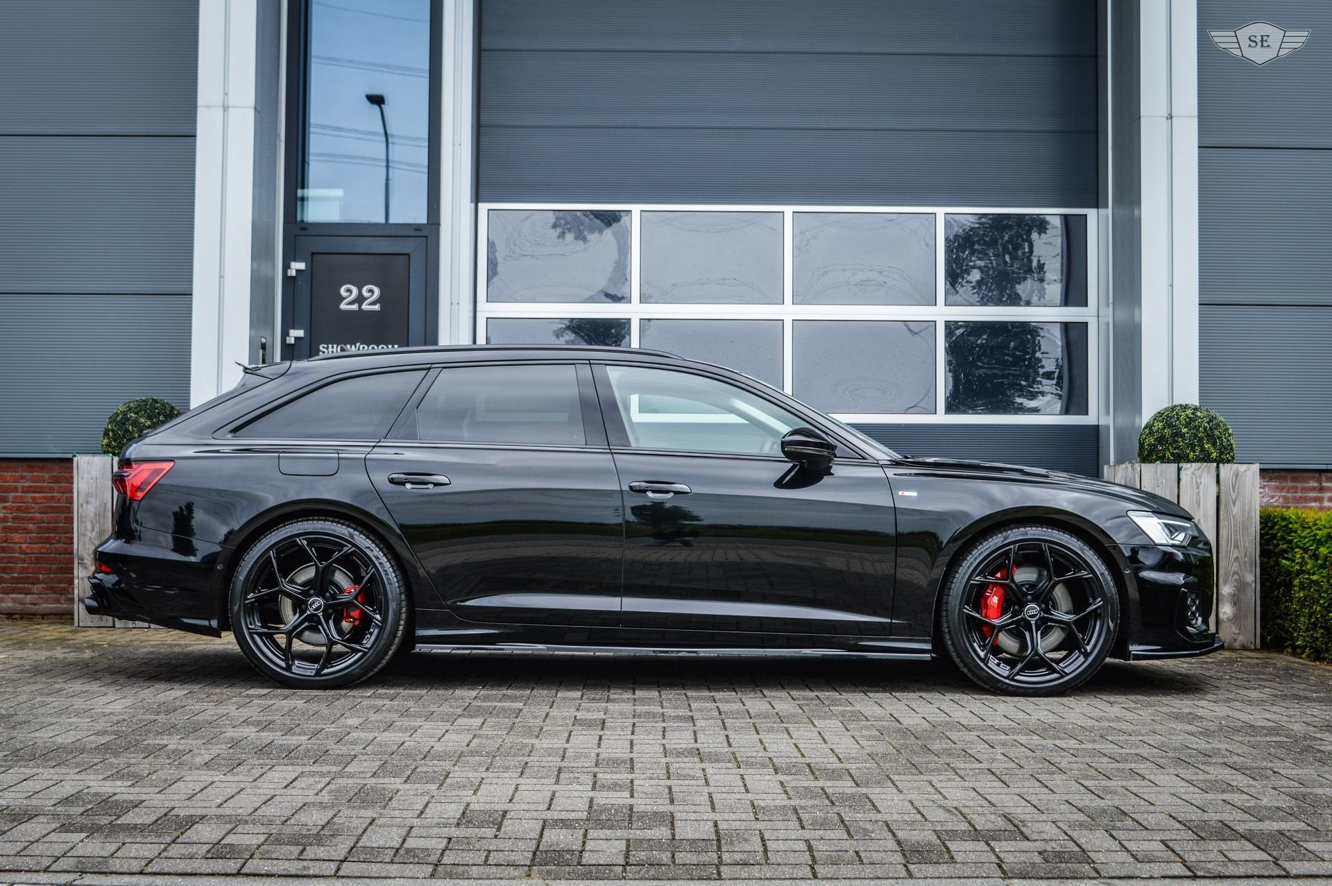 Audi A6 Avant 55 TFSIe|QUATTRO|COMPETITION|*FACELIFT*|S-LINE, Automaat, Dealer onderhouden, Gebruikt, Zwart