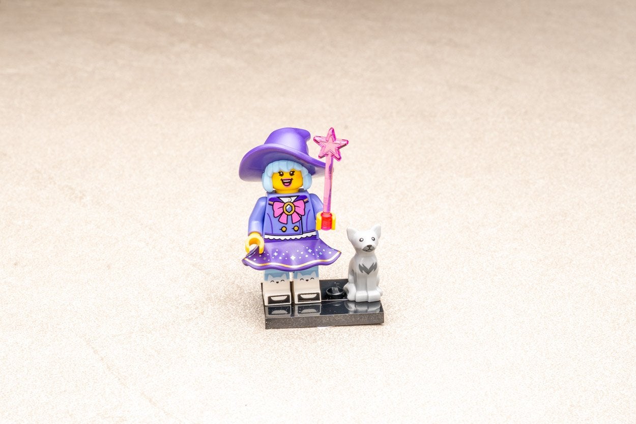Lego minifigure serie 29 schattige heks, Kinderen en Baby's, Speelgoed | Duplo en Lego, Ophalen of Verzenden, Zo goed als nieuw