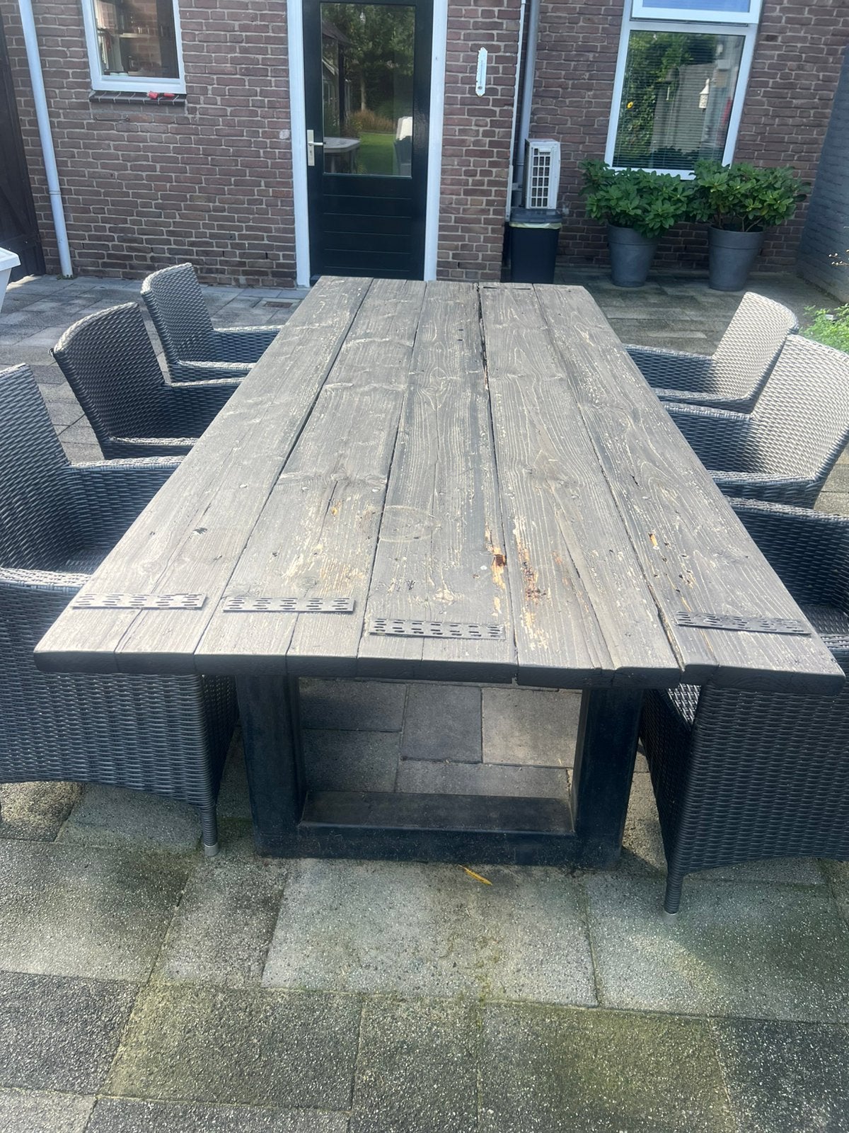 Foto 8 van Grote robuuste tuintafel 247x99 van steigerhout
