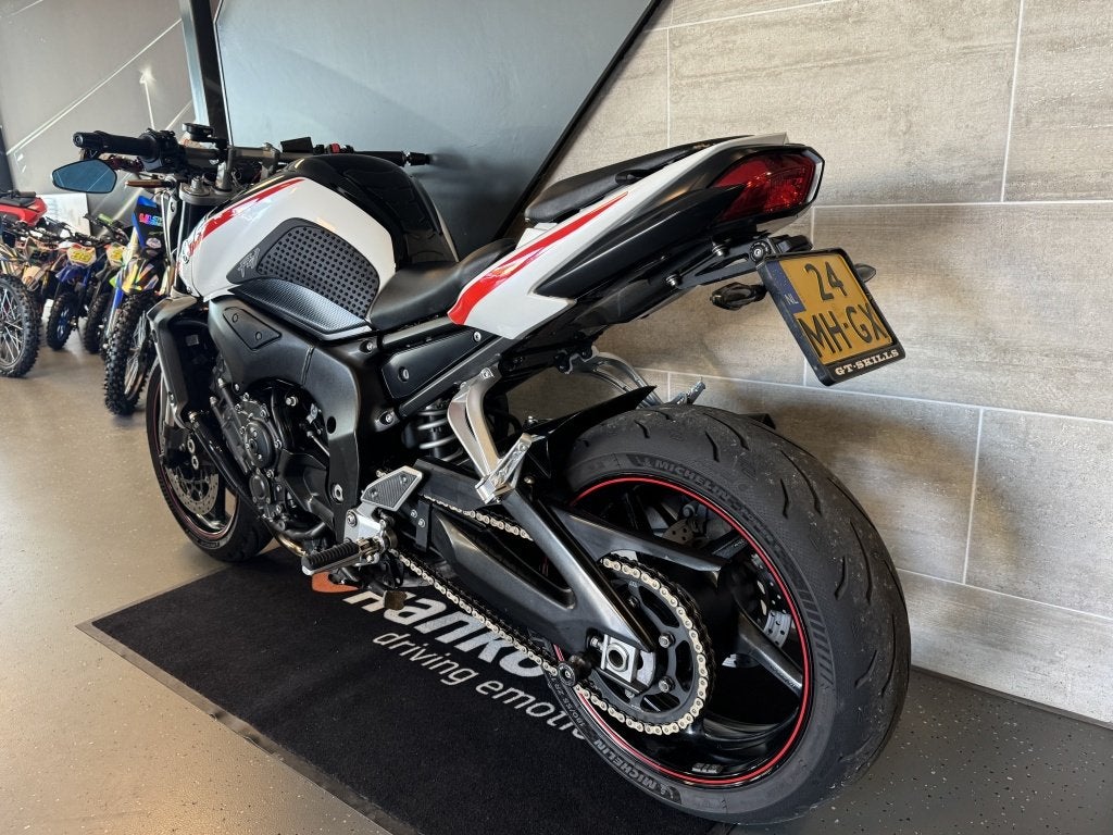 Yamaha Tour FZ1-N (bj 2009), Motoren, Contact via formulier op de website, Meer dan 35 kW, Overig, Yamaha