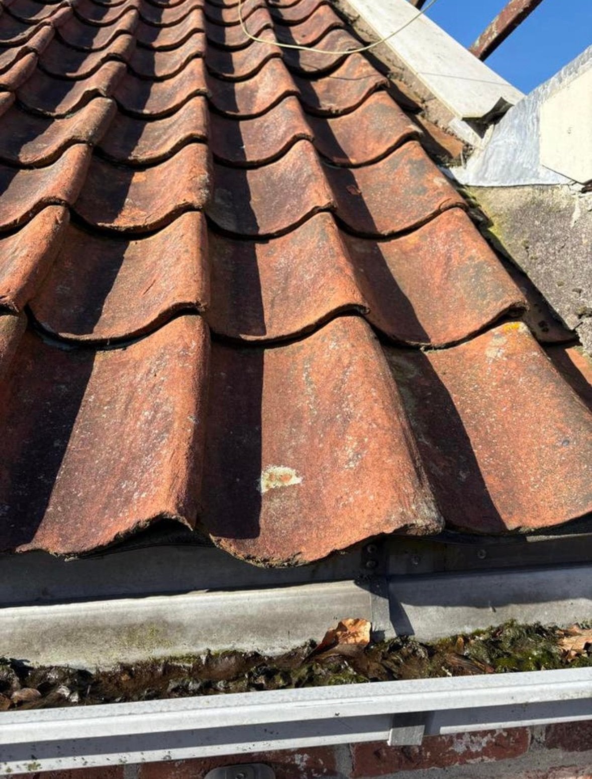 Oude dakpannen, Doe-het-zelf en Verbouw, Ophalen, Steen of Klei, Zo goed als nieuw, 15 m² of meer