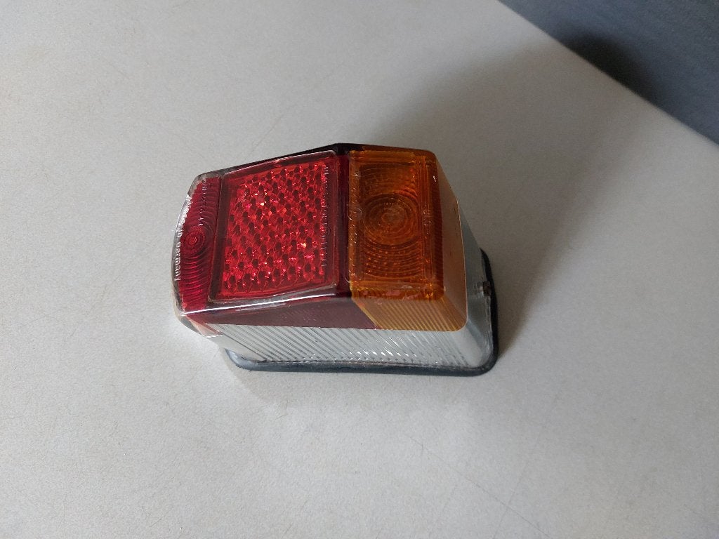 Achterlicht Honda SS50; CD50; C50; TS50DX  ULO 236 Origineel, Fietsen en Brommers, Ophalen of Verzenden, Gebruikt, Overige typen