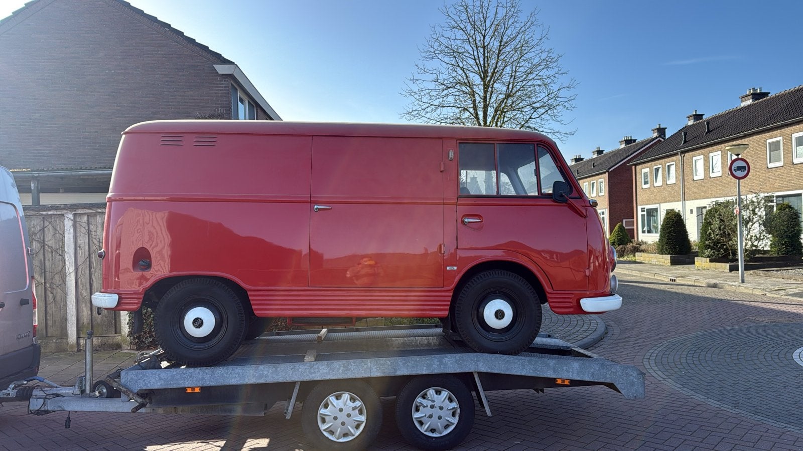 Ford taunus volledig gerestaureerde fk1000 t1 transit, Auto's, Oldtimers, Voorwielaandrijving, Overige carrosserieën, Grijs, Particulier