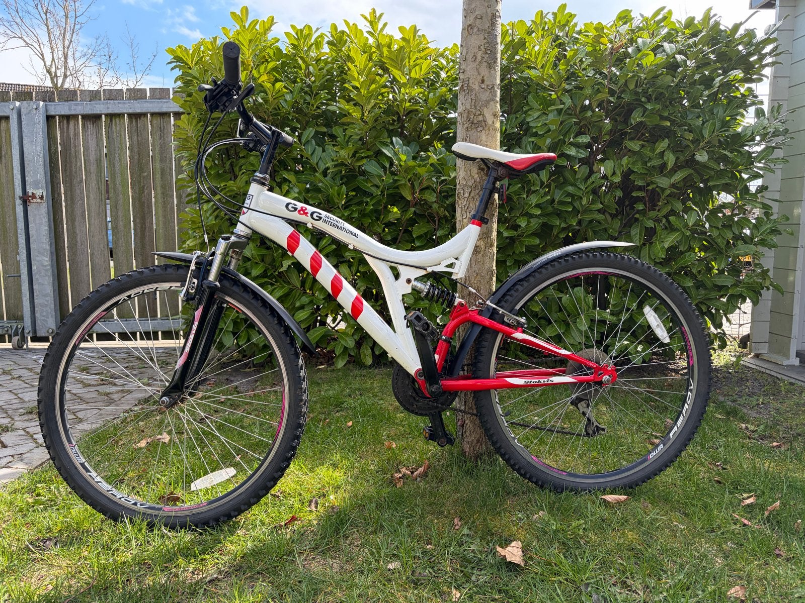 Mountainbike STOKVIS CASTELLO FS 26 wit met rood, Gebruikt, 49 tot 53 cm, Ophalen, Overige merken