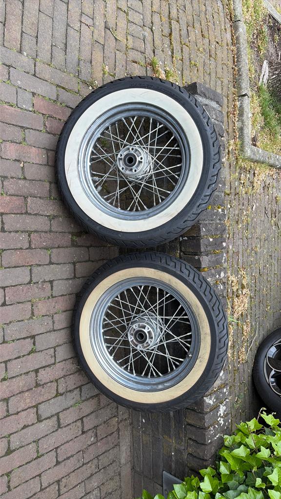 Harley Davidson road king 100th anniversary wielen velgen, Motoren, Ophalen