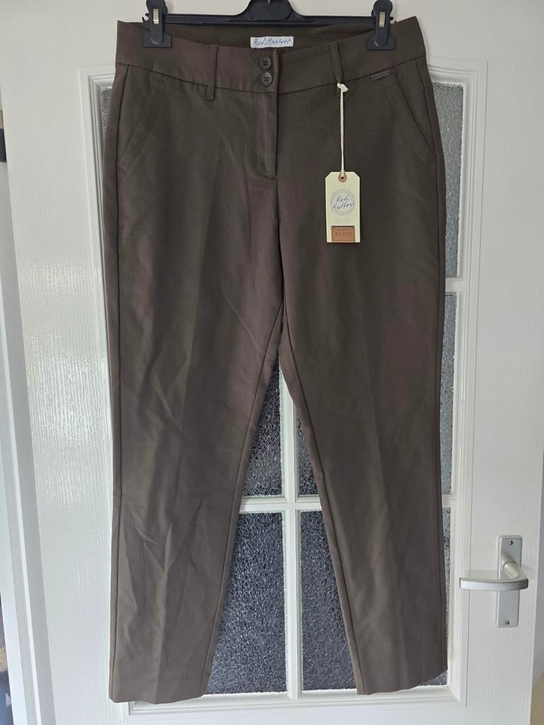 Nieuw red button diana smart 42 mud, Kleding | Dames, Broeken en Pantalons, Blauw, Maat 42/44 (L), Nieuw, Ophalen of Verzenden
