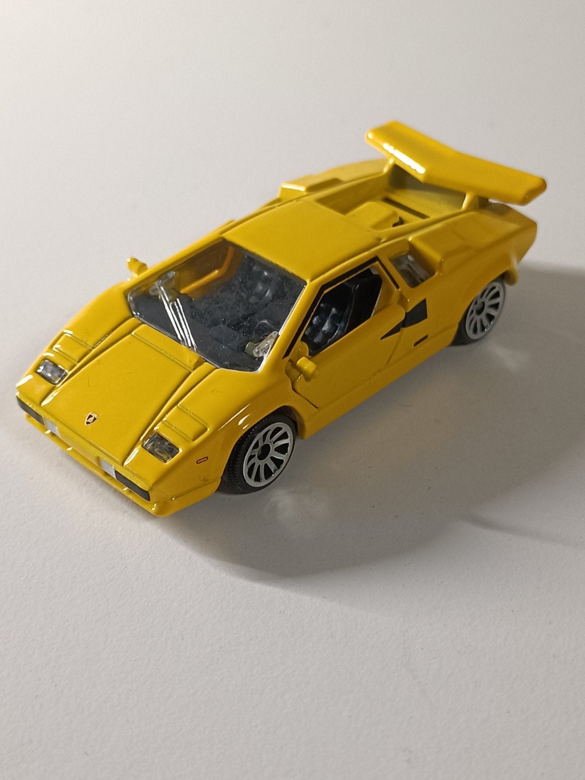 Majorette Lamborghini Countach - Geel Speelgoedauto, Ophalen of Verzenden, Gebruikt, Auto