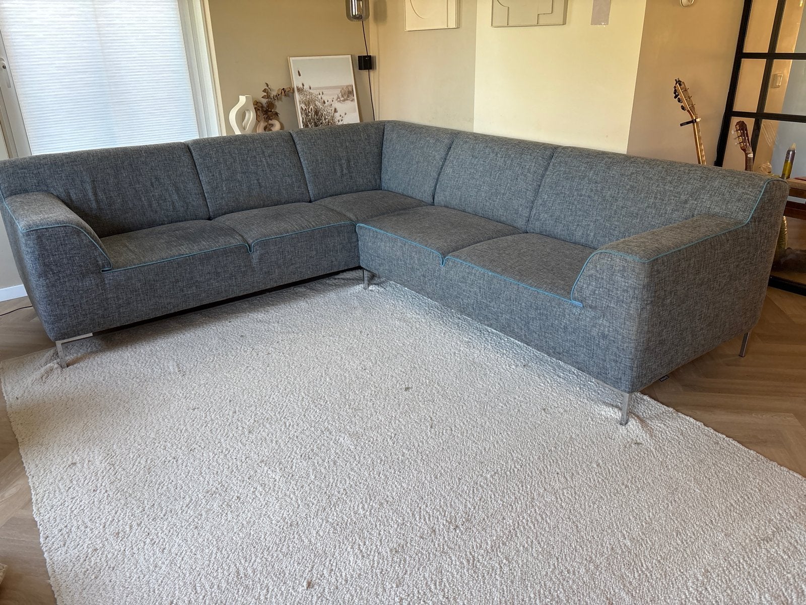 Montel Hoekbank - Grijs met blauwe accenten, Huis en Inrichting, Banken | Bankstellen, Ophalen, 250 tot 300 cm, Gebruikt, Hoekbank