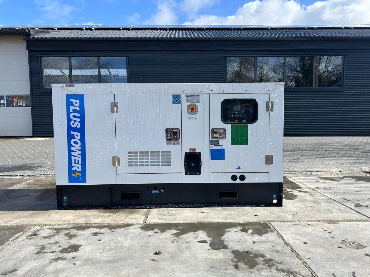 Cummins generatoren plus power 75,60,50 en 30 KVA (bj 2025)