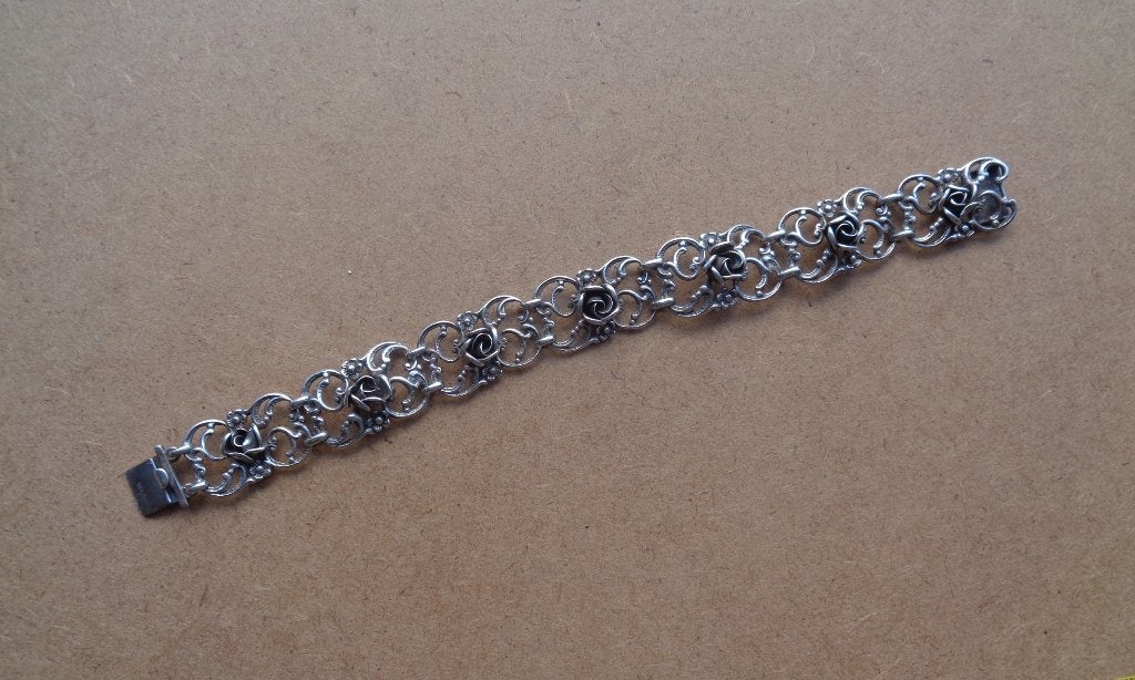 zilveren TEKA armband met roosjes [304], Verzenden, Zo goed als nieuw, Zilver, Zilver