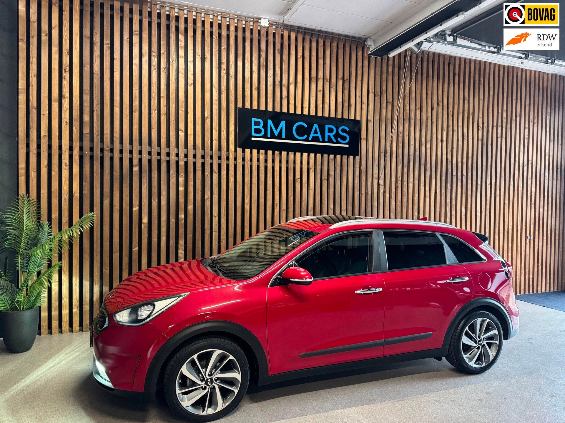 Kia Niro 1.6 GDi Hybrid ExecutiveLine Schuifdak,Trekhaak, Auto's, Gebruikt, Euro 6, 23 km/l, Leder