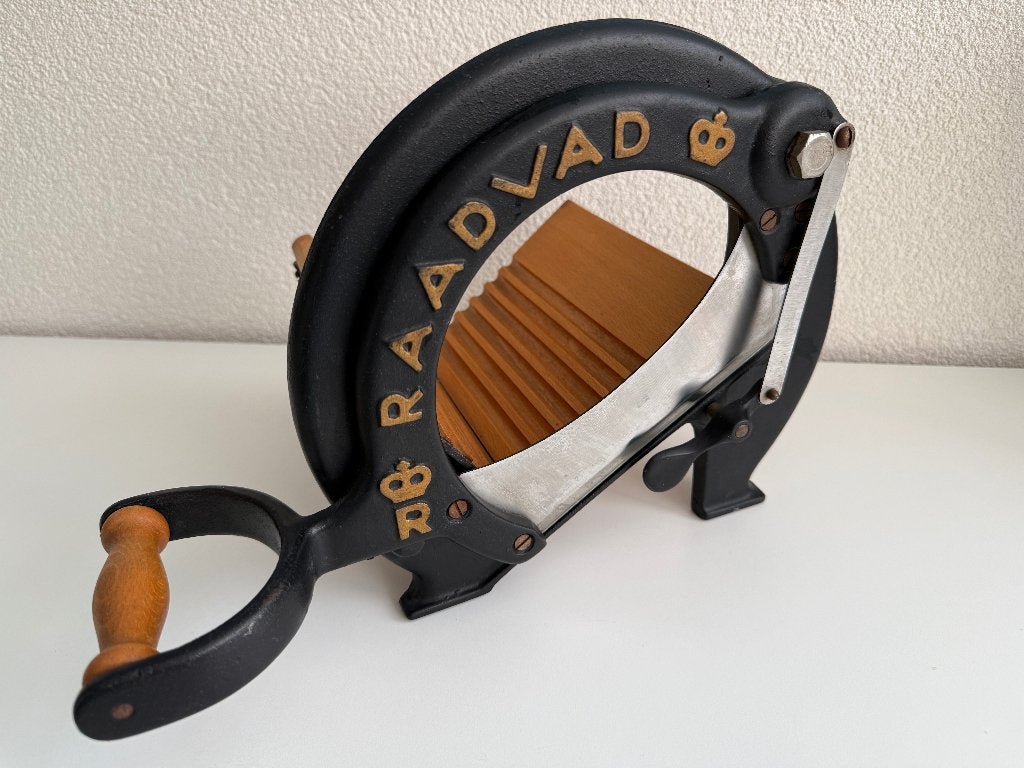Raadvad broodsnijder (korte uitvoering) (gietijzer / zwart), Ophalen of Verzenden, Gebruikt