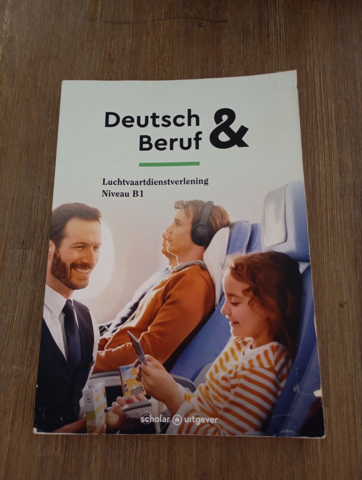 Deutsch & Beruf Luchtvaartdienstverl Niveau B1 9789077977095, Boeken, Studieboeken en Cursussen, Gelezen, Diverse auteurs, Ophalen of Verzenden