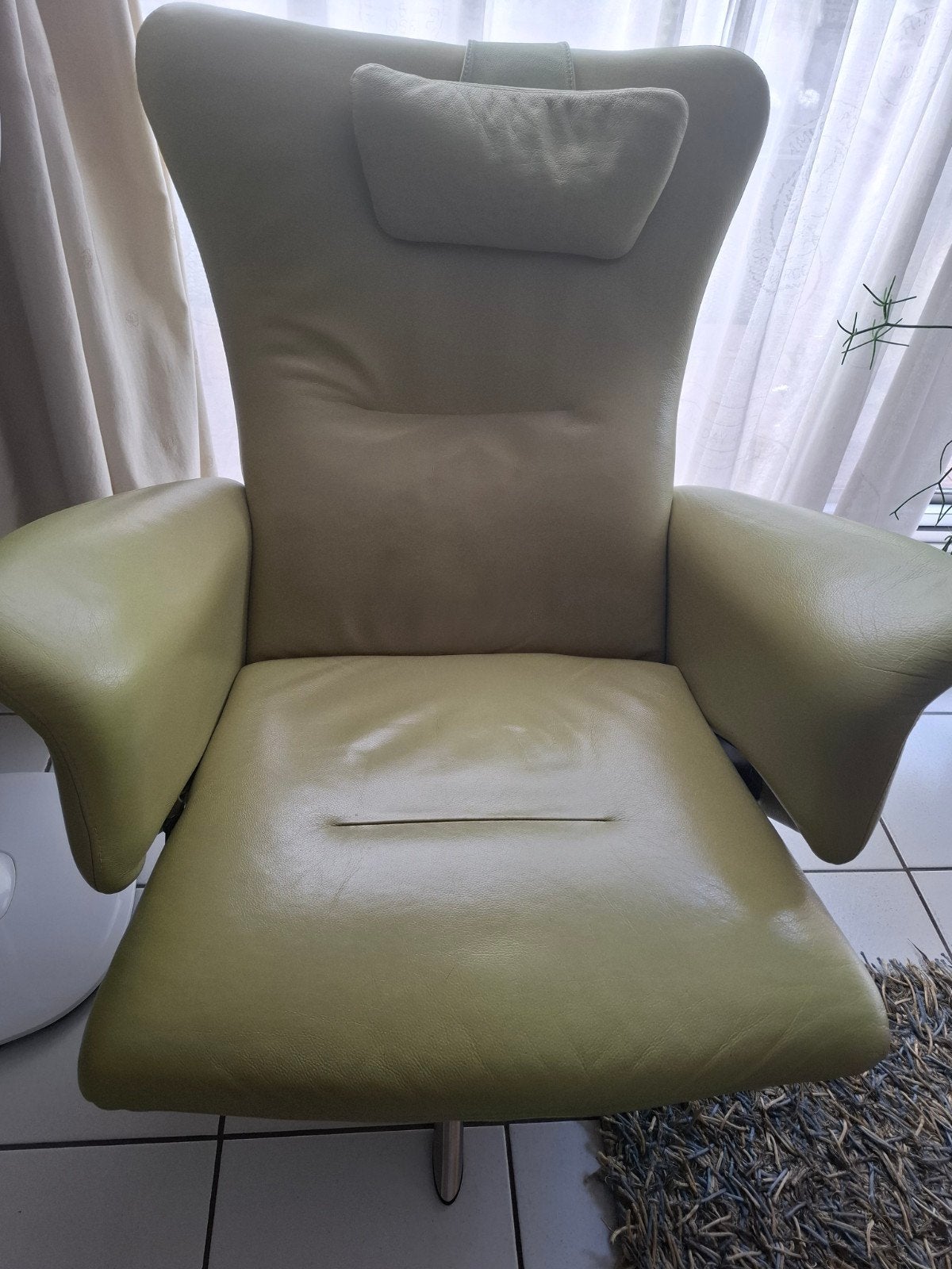 Lime lederen Montel fauteuil - onderstel defect, Huis en Inrichting, Fauteuils, Ophalen, Gebruikt, Leer