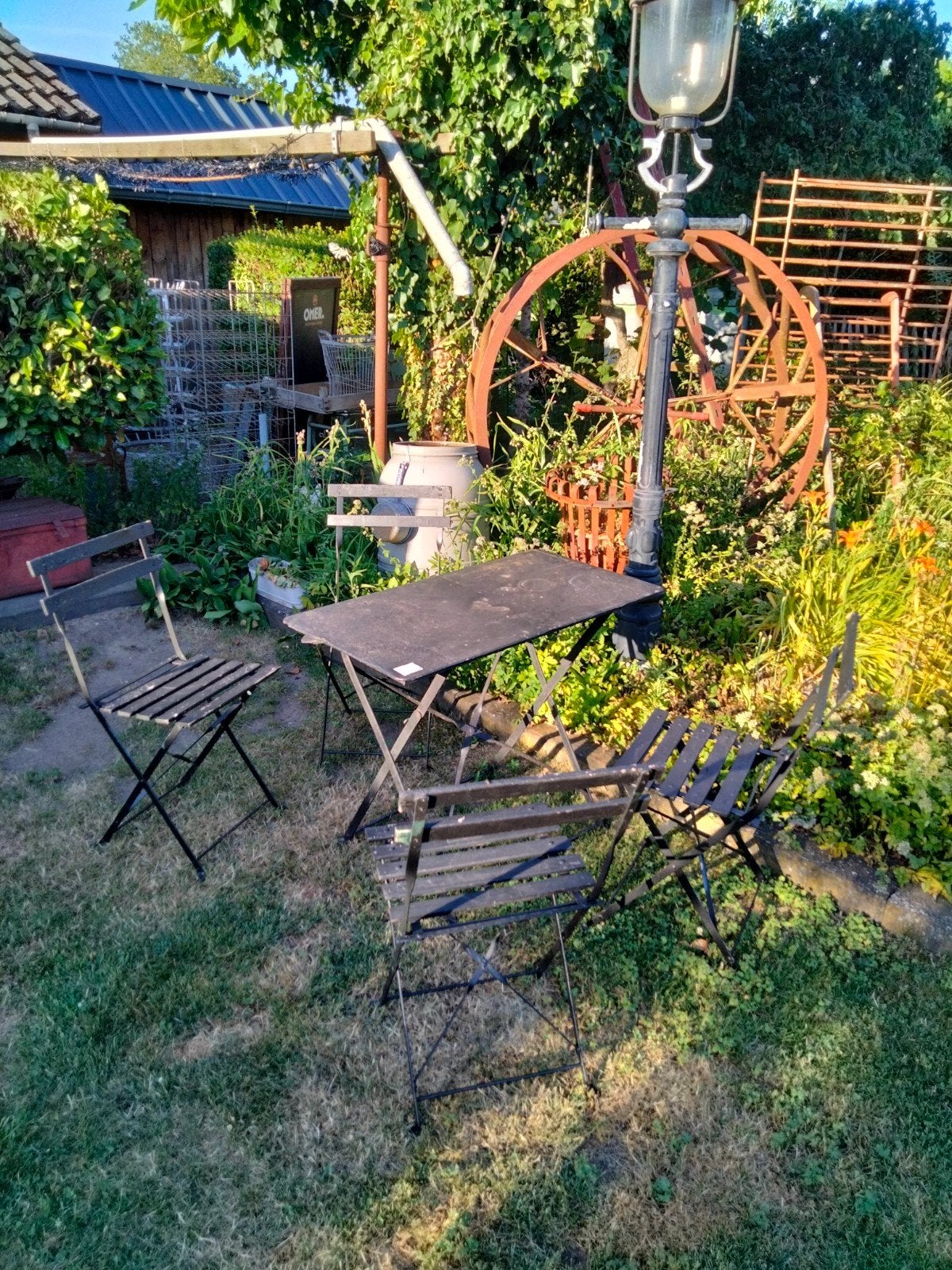 Franse zwarte bistro setje ijzer tafeltje en 4 stoelen, Ophalen, Gebruikt, Overige materialen, 4 zitplaatsen