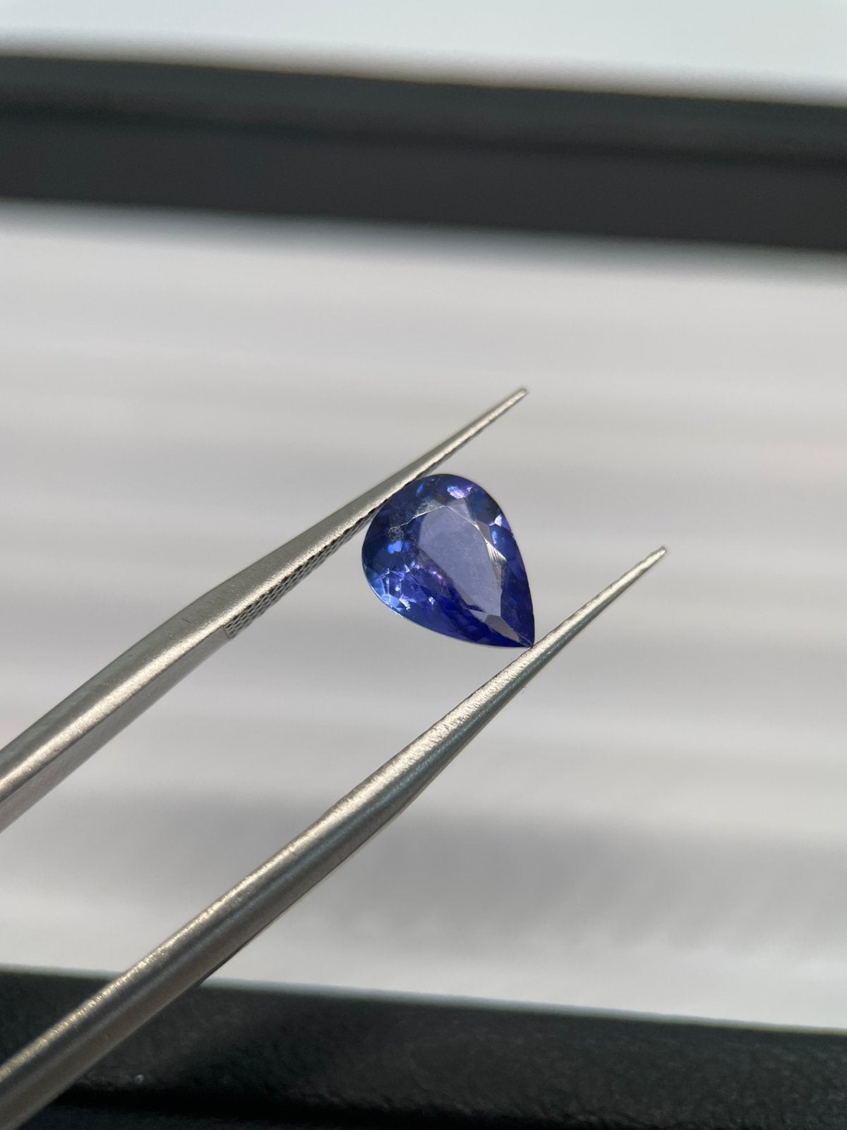 Tanzaniet 1,21 ct IGI certificaat, Ophalen of Verzenden, Nieuw