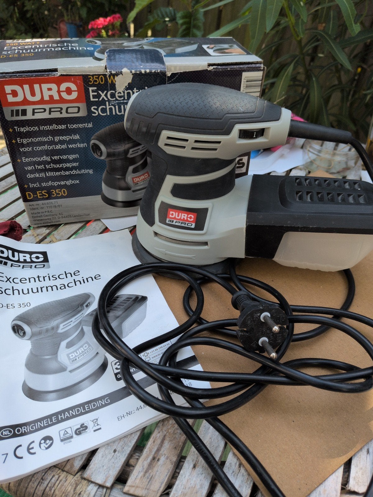 Duro Pro Excentrische Schuurmachine D-ES 350, Ophalen, Zo goed als nieuw, Minder dan 600 watt, Excentrische schuurmachine