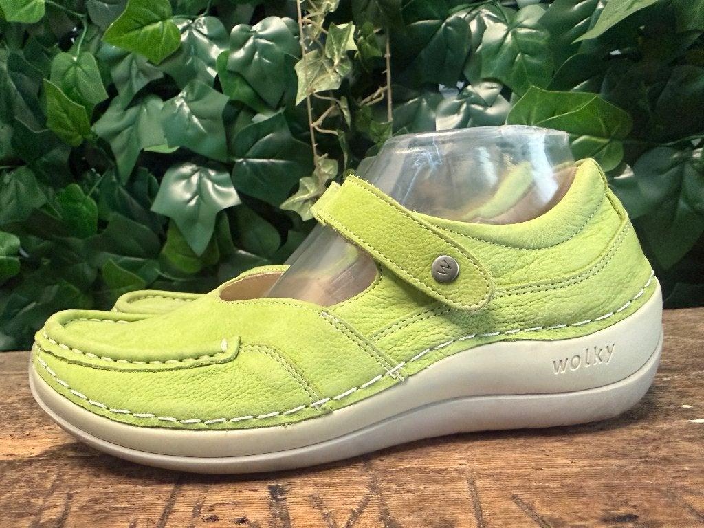 bijna Nieuwe  schoenen van wolky maat 38, Wolky, Wolky, Zo goed als nieuw, Groen