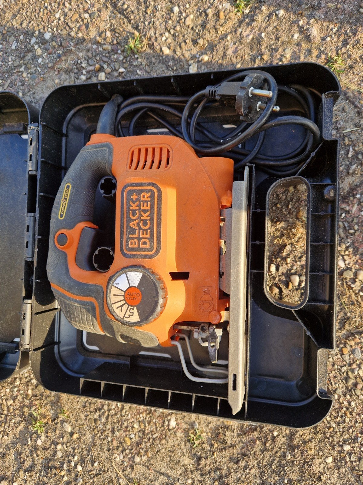 Black+Decker Decoupeerzaag 550W, Doe-het-zelf en Verbouw, Gereedschap | Zaagmachines, Gebruikt, Black+Decker, Ophalen of Verzenden