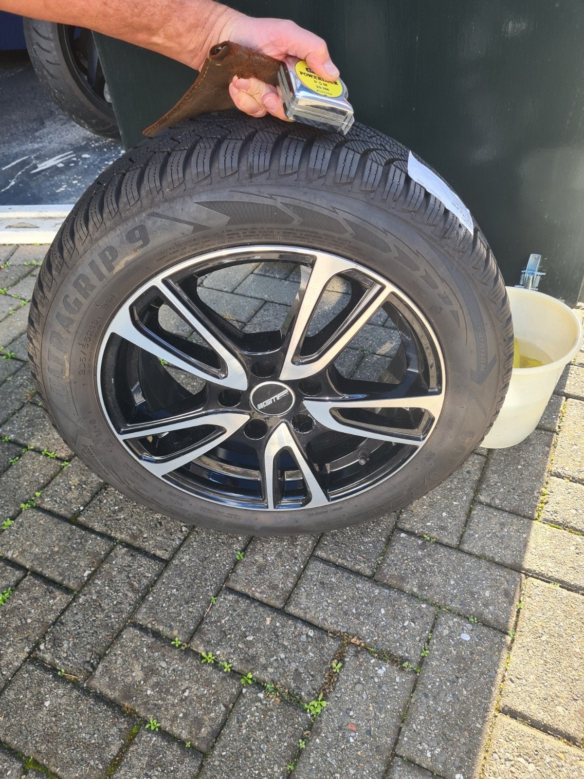 Set van 4 Goodyear UltraGrip 9 winterbanden met GMP velgen 2, Ophalen, Gebruikt, 16 inch, Banden en Velgen