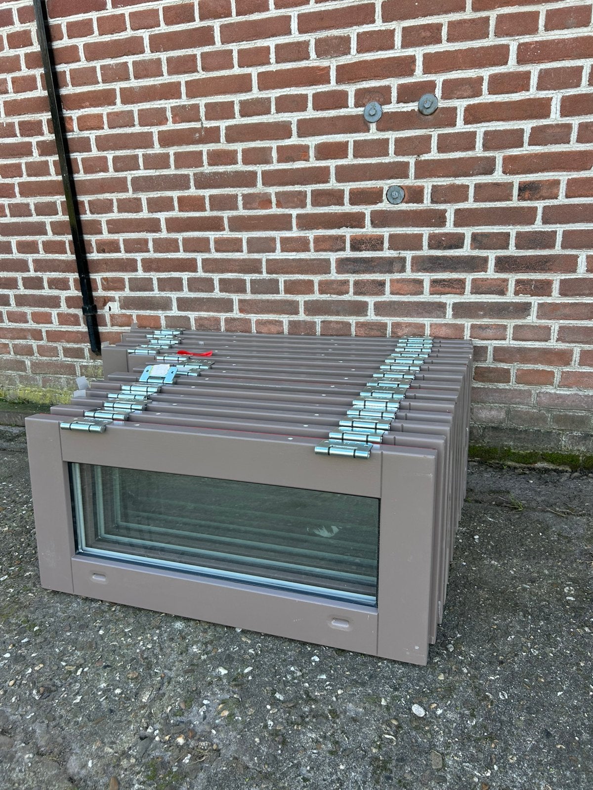 14x nieuwe klepramen met tochtkader, Ophalen, Gevelraam of Ruit, Minder dan 80 cm, 80 tot 120 cm