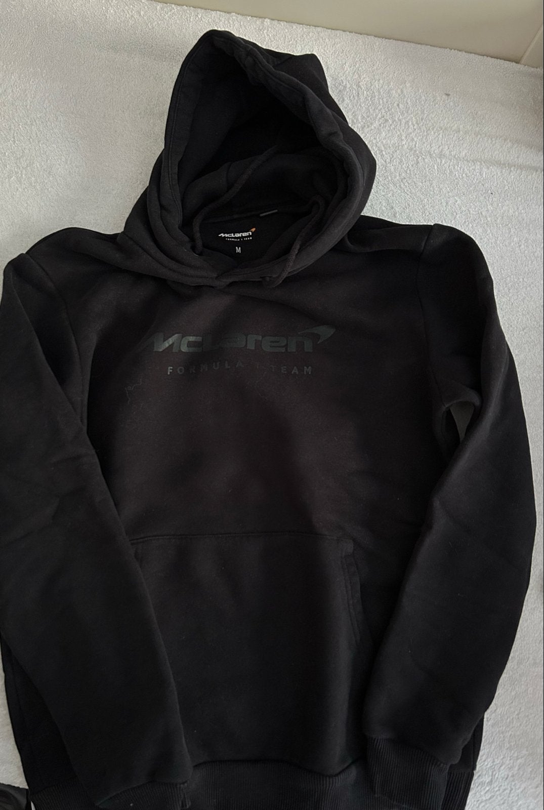 McLaren Formule 1 Team Hoodie Zwart Maat M, Ophalen of Verzenden, Zo goed als nieuw