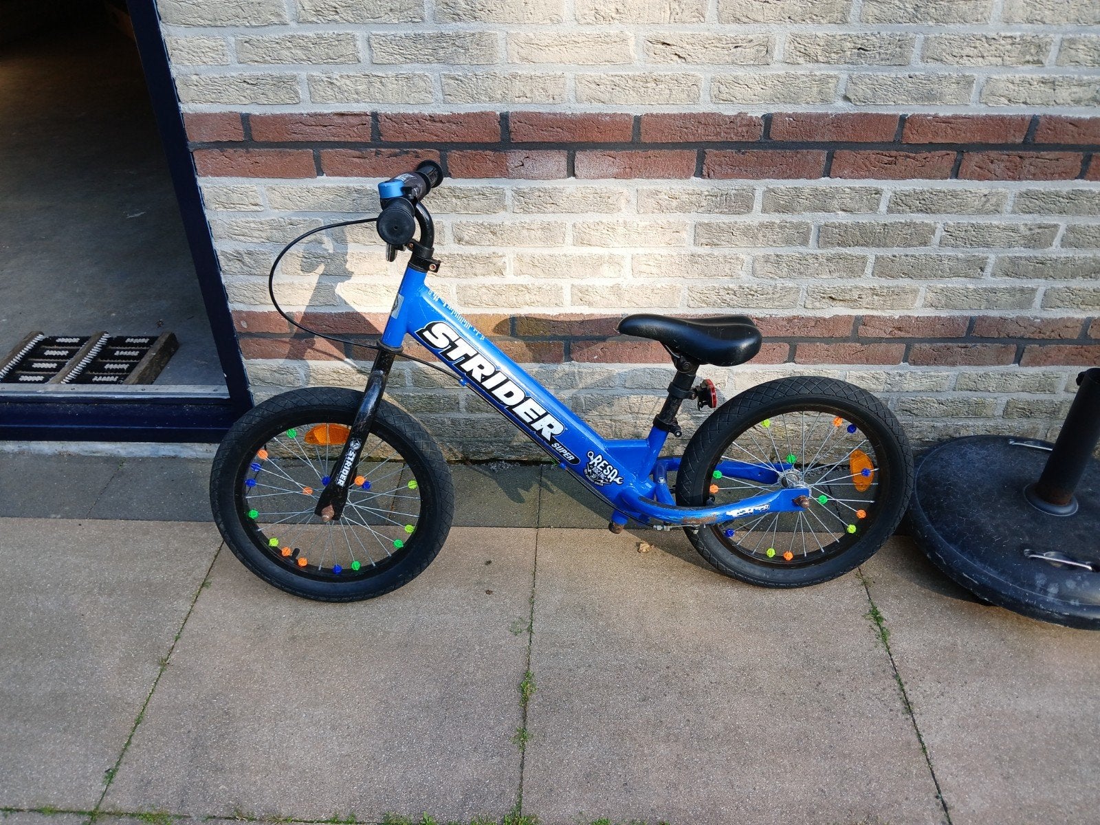 Strider loopfiets blauw - 16 inch, Ophalen, Gebruikt, 16 tot 20 inch, Strider
