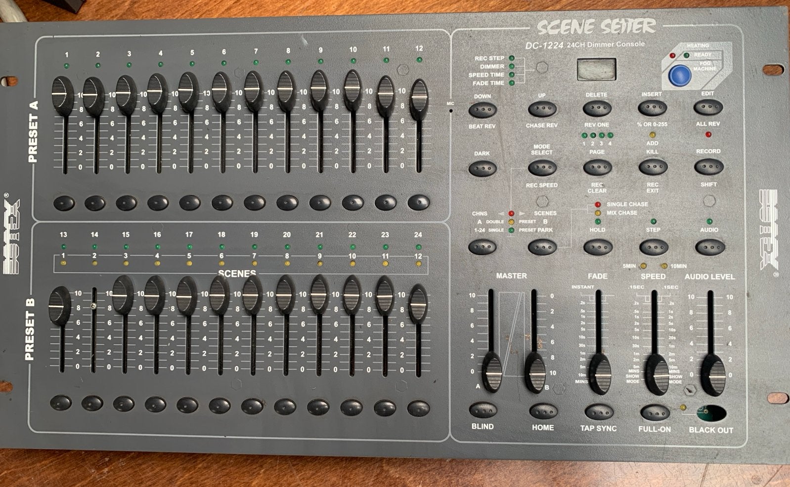 Botex Scene Setter DC-1224 DMX Lichtcontroller, Ophalen, Gebruikt, Licht