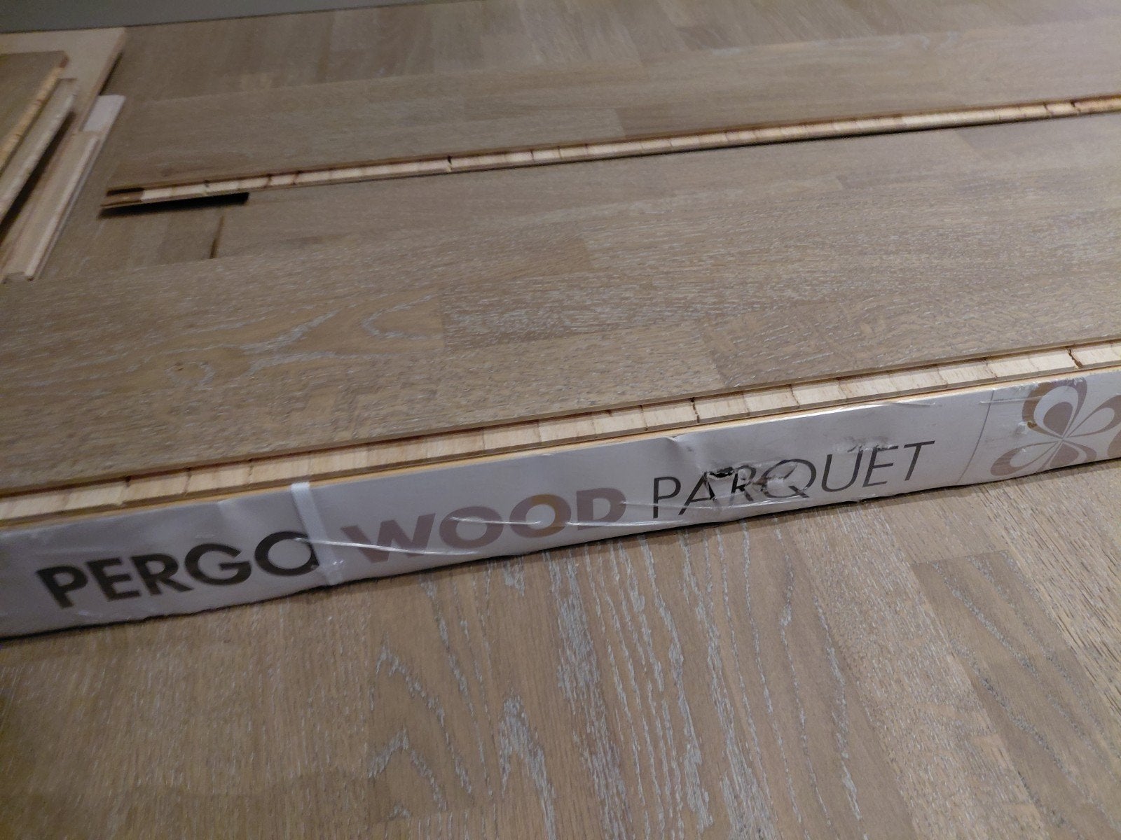 gratis parquet vloer (9 planken), Ophalen, Nieuw, Vloerdelen of -planken, 10 m² of meer