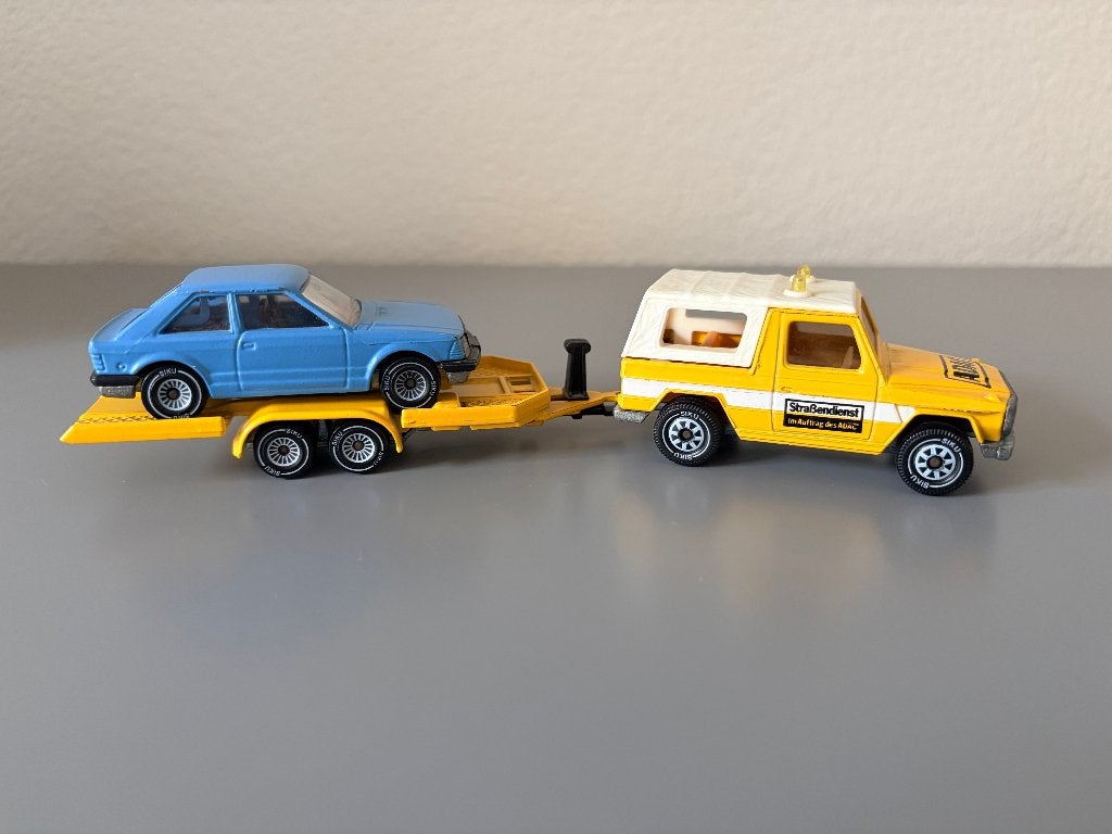 Siku 1044+2217+1048 Mercedes 280 GE ADAC+trailer+Ford Escort, Ophalen of Verzenden, Zo goed als nieuw, Auto, SIKU