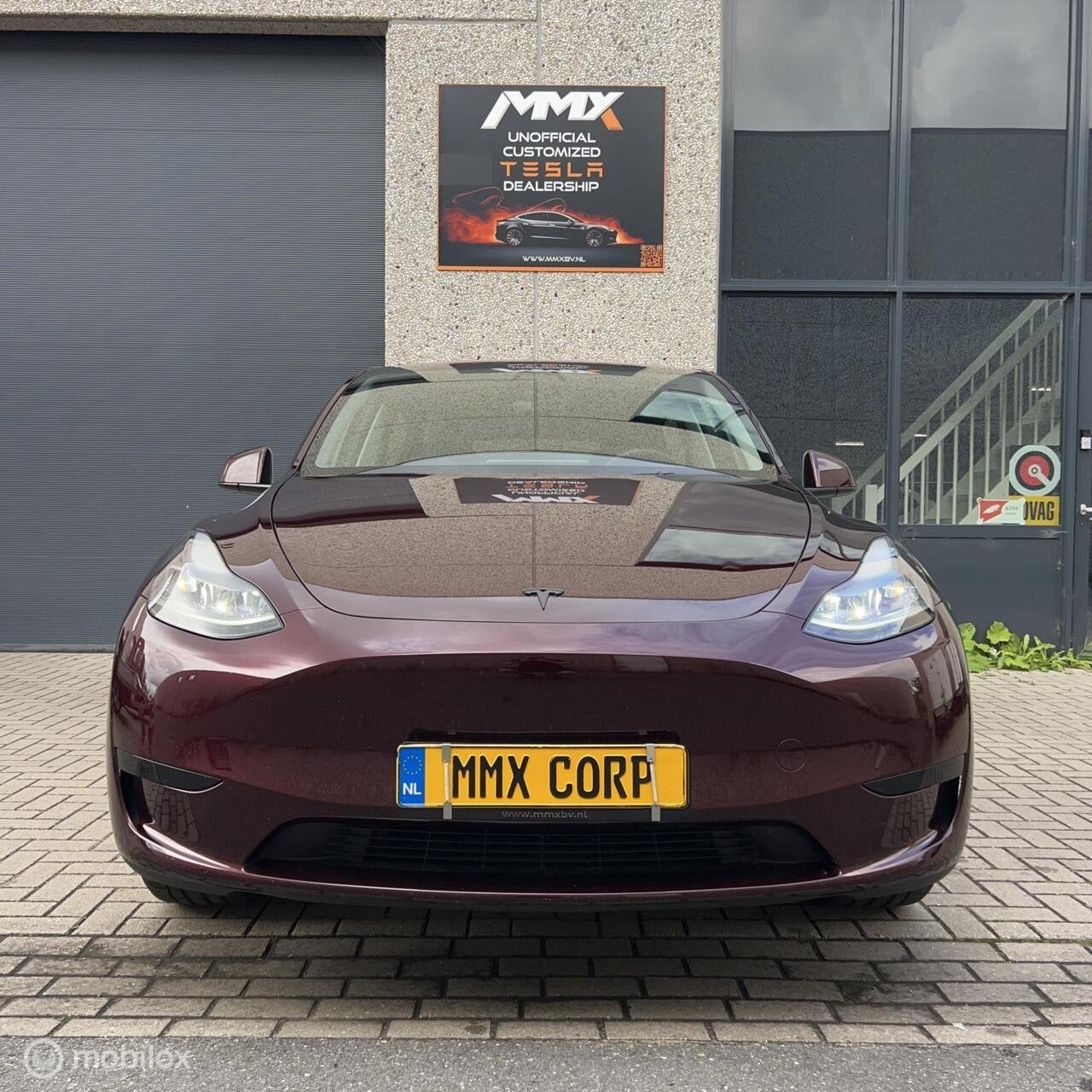 Foto 4 van Tesla Model Y Long Range AWD + MMX PACK + IAP + SOH 93.7%