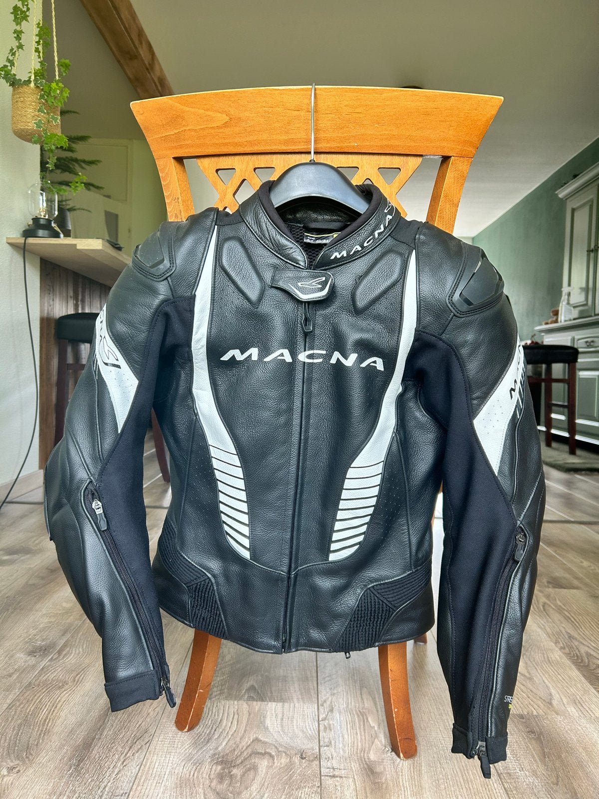 Macna leren motorjas dames - Maat S, Ophalen of Verzenden, Tweedehands, Dames, Jas | leer