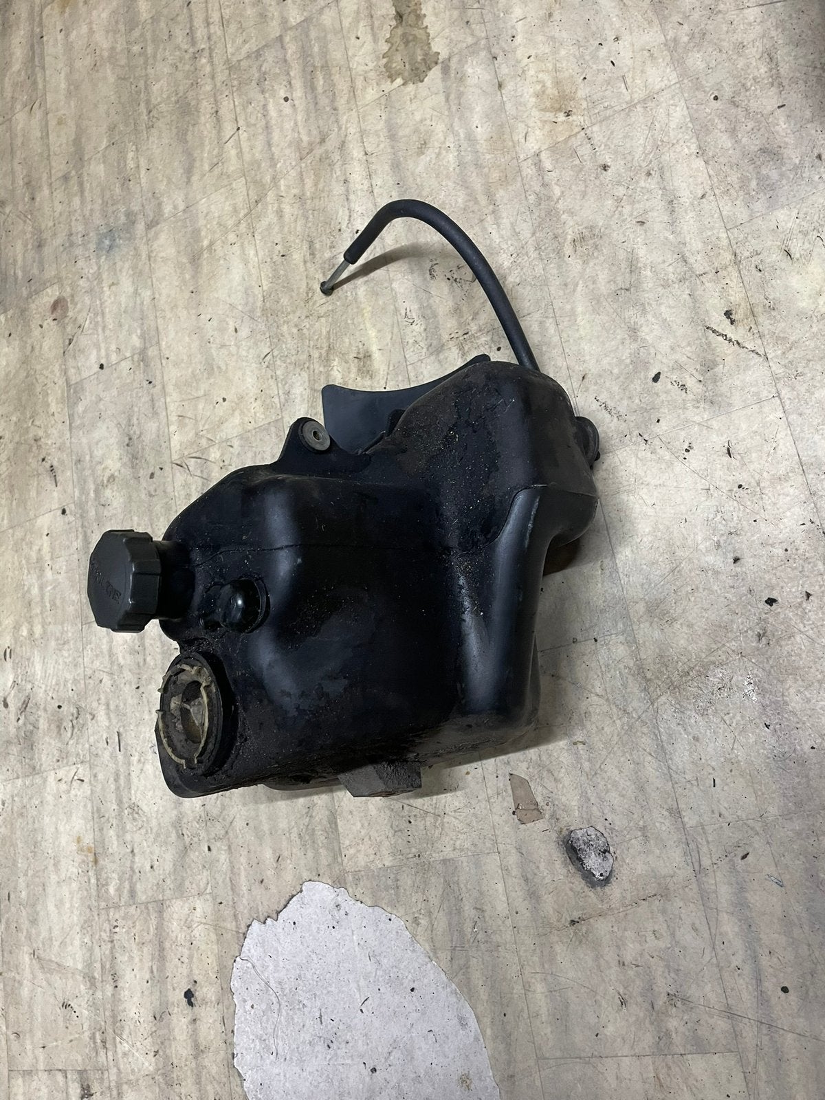 piaggio skipper 125cc benzine tank, Ophalen
