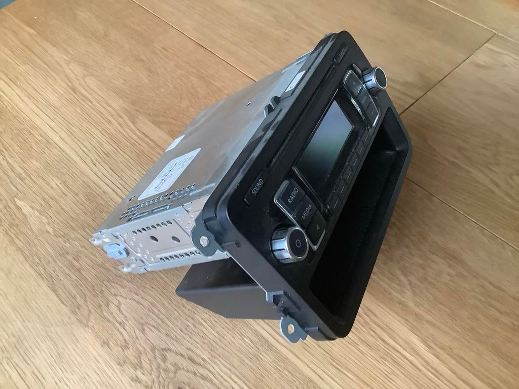 Volkswagen RCD 310 Radio CD Speler - Origineel VW, Ophalen of Verzenden, Gebruikt