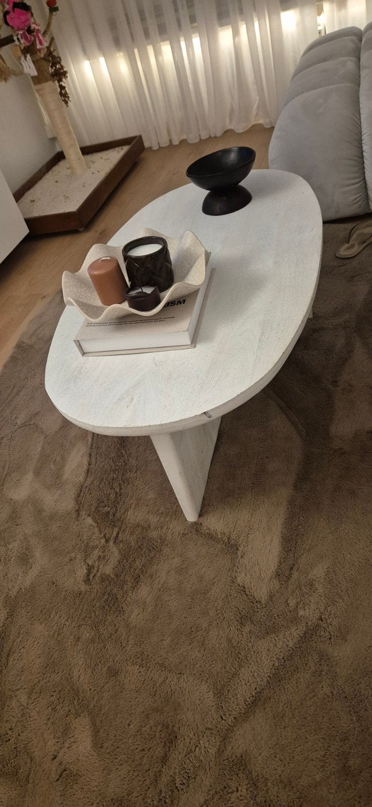 Stijlvolle ovale salontafel - wit, Huis en Inrichting, Tafels | Salontafels, 100 tot 150 cm, Zo goed als nieuw, Modern, minimalistisch