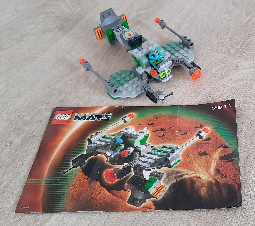 Lego 7311 (Red Planet Cruiser - 2001)., Ophalen of Verzenden, Zo goed als nieuw, Complete set, Lego