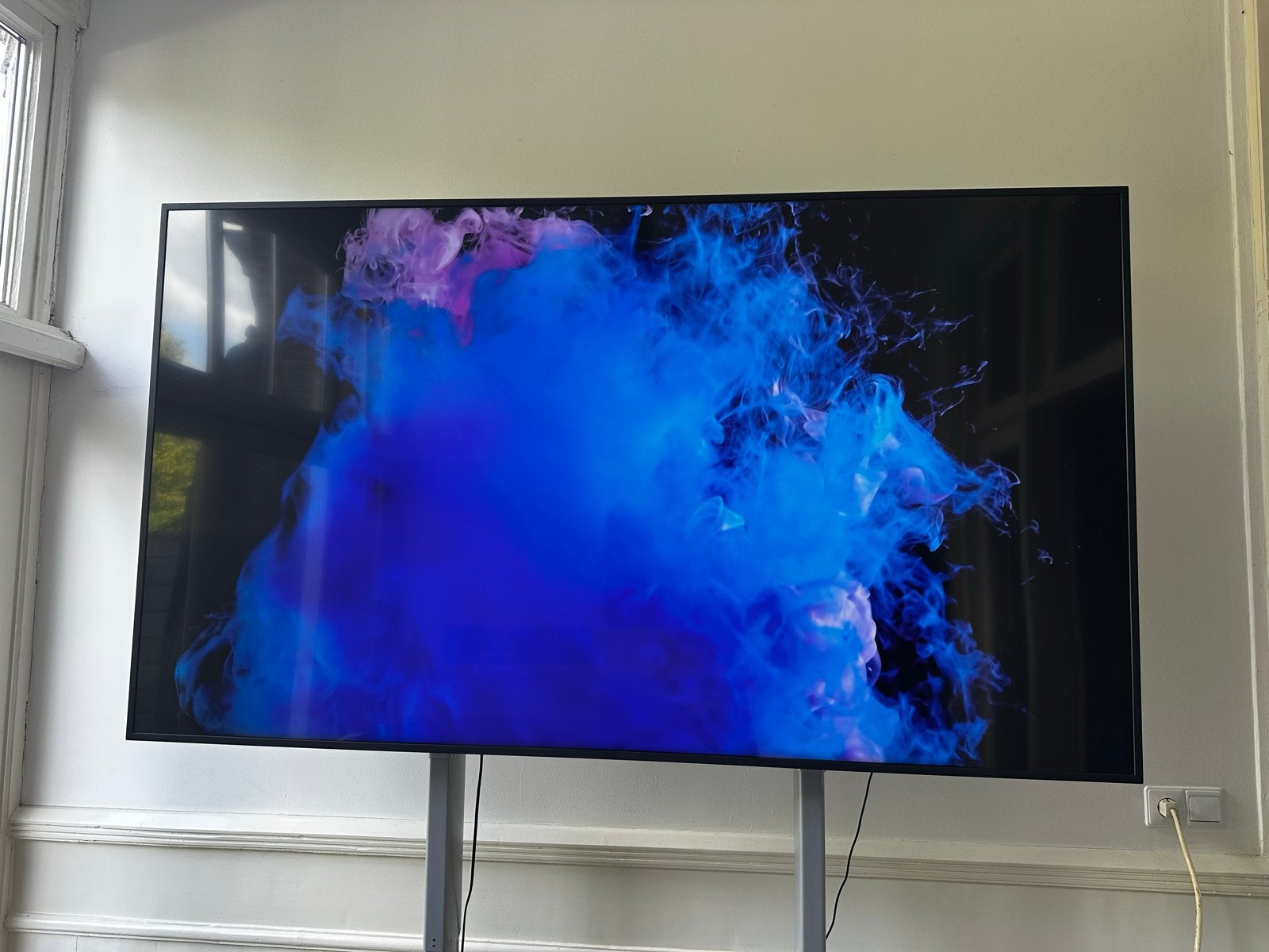 Samsung 75” 4K Professional Display + ErgoXS Work Select, Audio, Tv en Foto, Televisies, Ophalen, 50 Hz, Zo goed als nieuw, Samsung