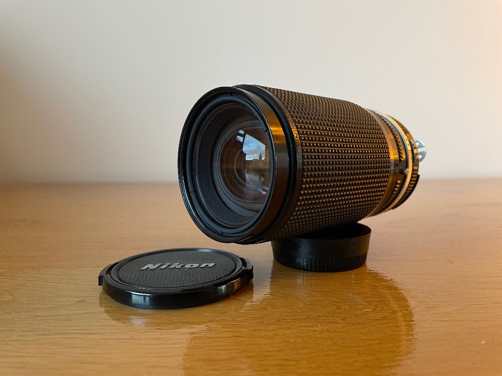 Nikon Zoom-Nikkor 35-200mm f/3.5-4.5 AIS, Audio, Tv en Foto, Fotografie | Lenzen en Objectieven, Gebruikt, 35 mm, Nikon, Nikon F-mount