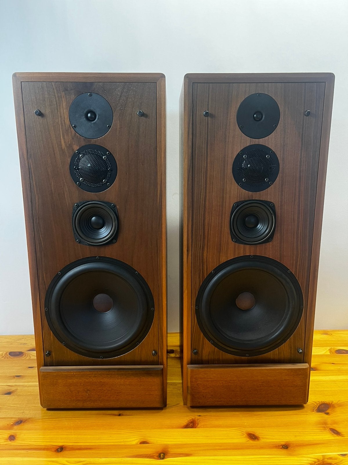 BNS 482 Speakers, 60 tot 120 watt, Ophalen, Overige merken, A