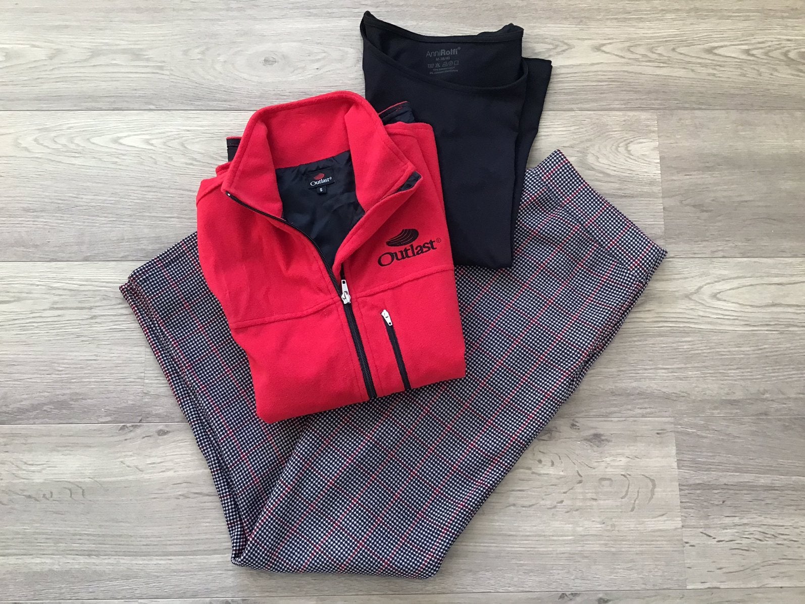 OUTLAST! Sportieve B.Warmer 38& ELISA!Lúxe Legging&Top.Sámen, Kleding | Dames, Ophalen of Verzenden, Zo goed als nieuw