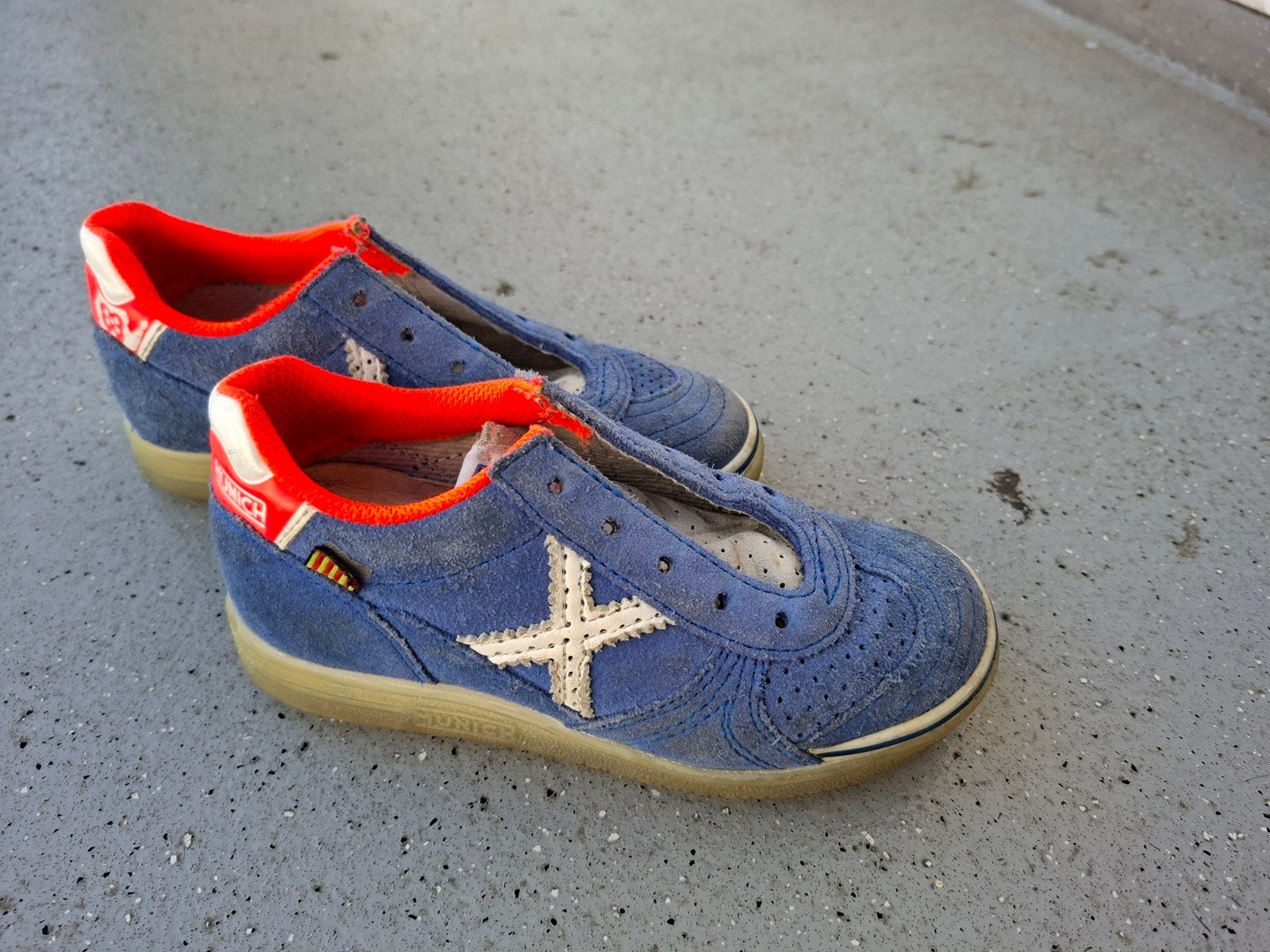 Munich schoenen - maat 28
Maat 28
Paar keer, Gebruikt, Munich, Jongen of Meisje, Schoenen