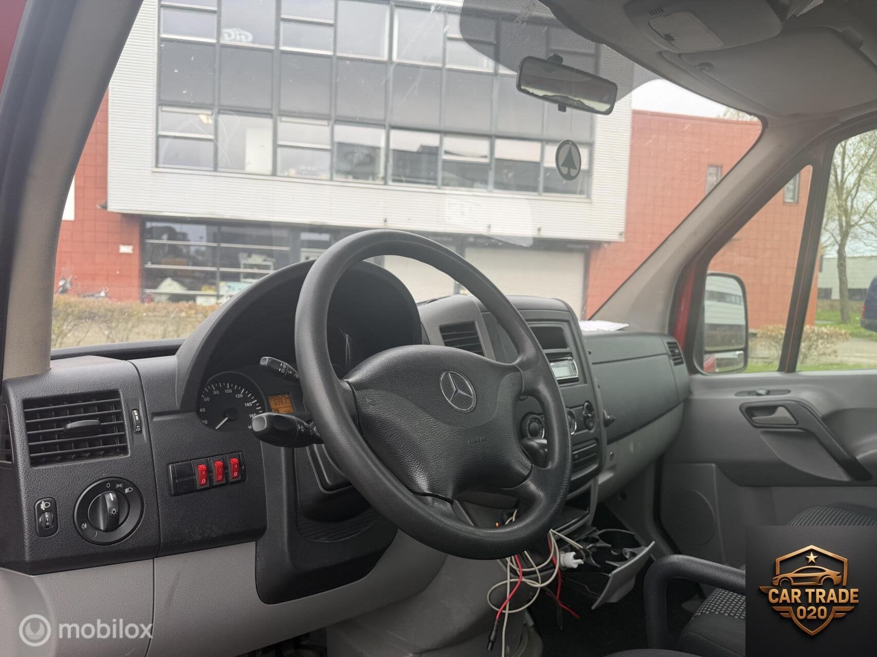 Mercedes Sprinter bestel 518 3.0 CDI V6 oprijwagen, Auto's, Gebruikt, 2640 kg, 2987 cc, Bedrijf