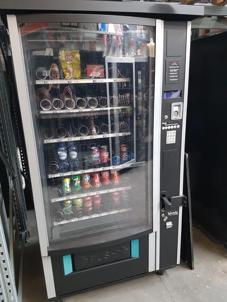 Vendo Combi Automaat Outdoor - Snacks & Dranken, Verzamelen, Ophalen, Gebruikt