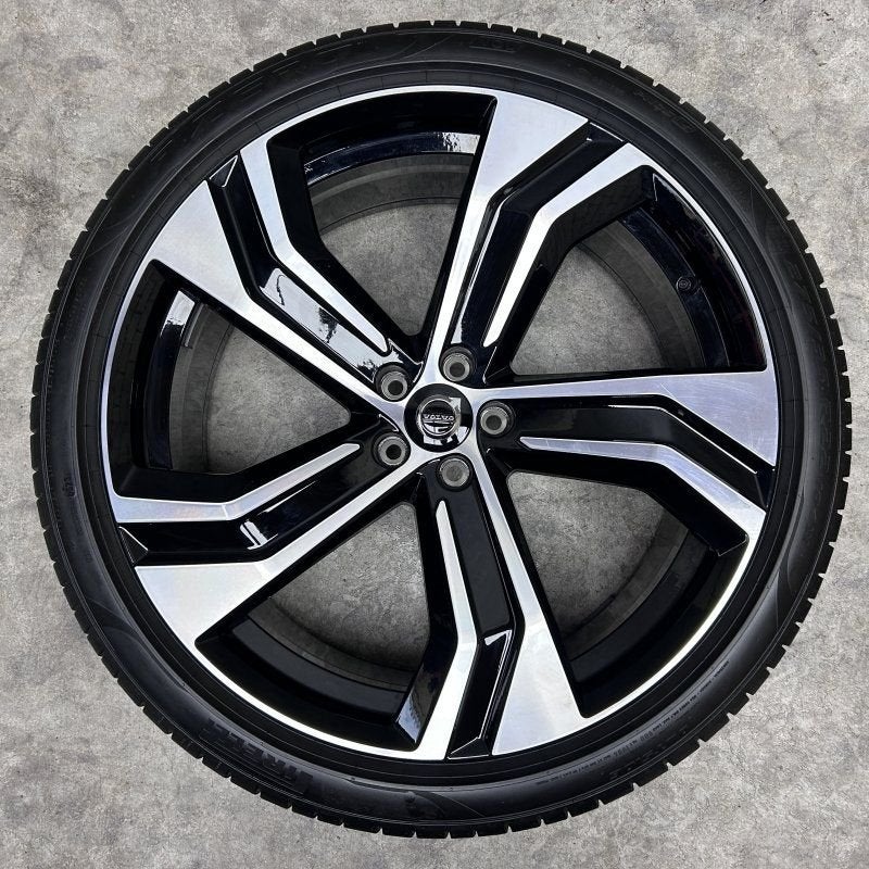 22 inch originele velgen + zomerbanden Volvo XC90 32209412, -, 275 mm, -, Banden en Velgen