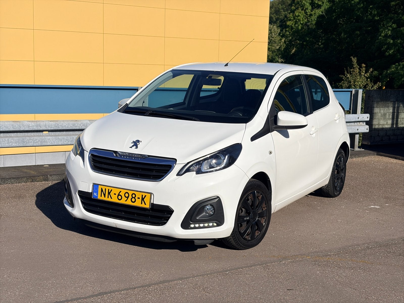 Peugeot 108 1.0 12V E-vti | PARKEERSENSOREN | 5DR 2017, Auto's, Voorwielaandrijving, 4 stoelen, Wit, Origineel Nederlands