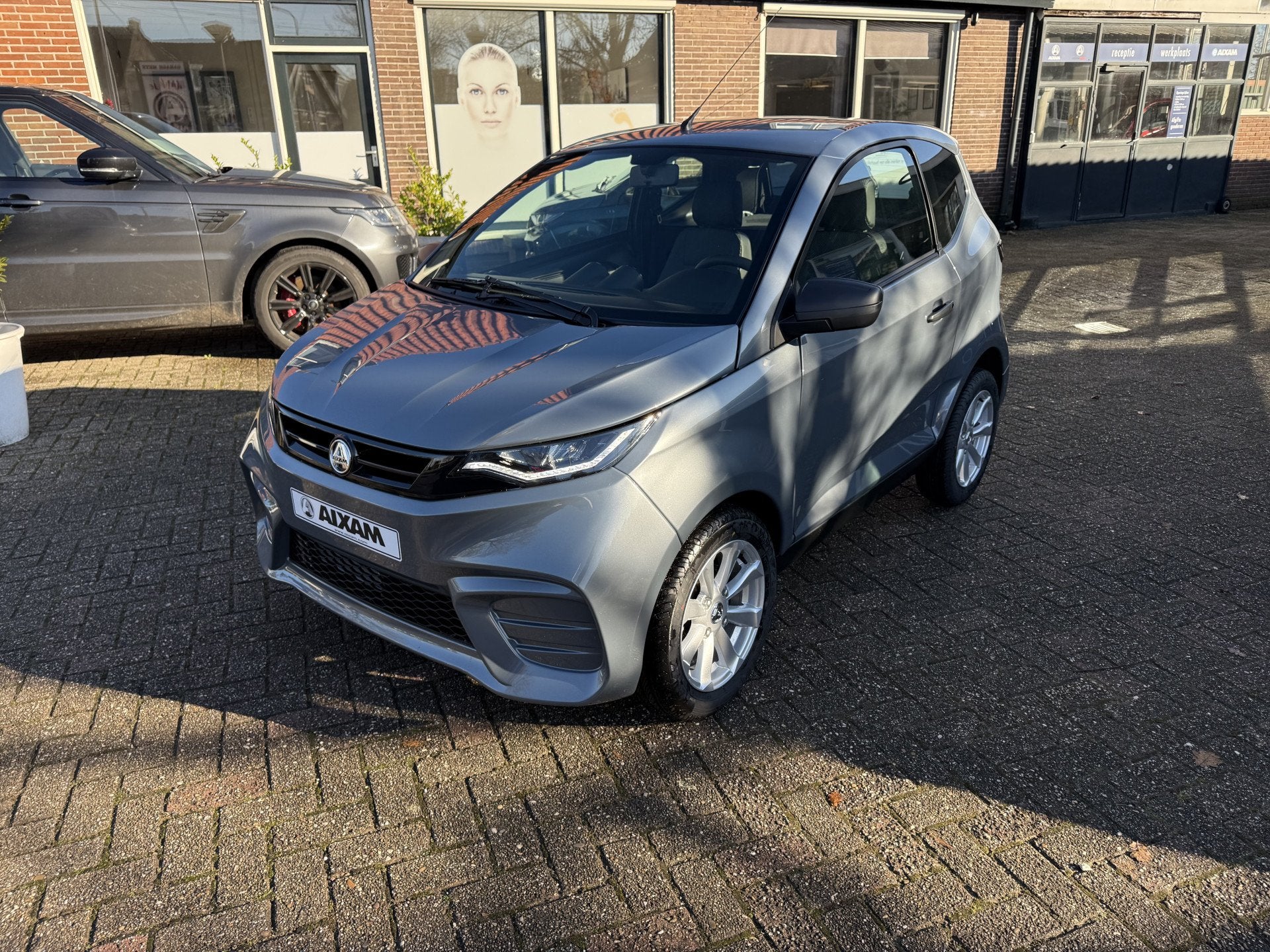 Aixam Brommobiel City Pack, Garage Metz B.V., Nieuw, Dorpsstraat 239
1566BA  ASSENDELFT, NL, Info@garagemetz.nl