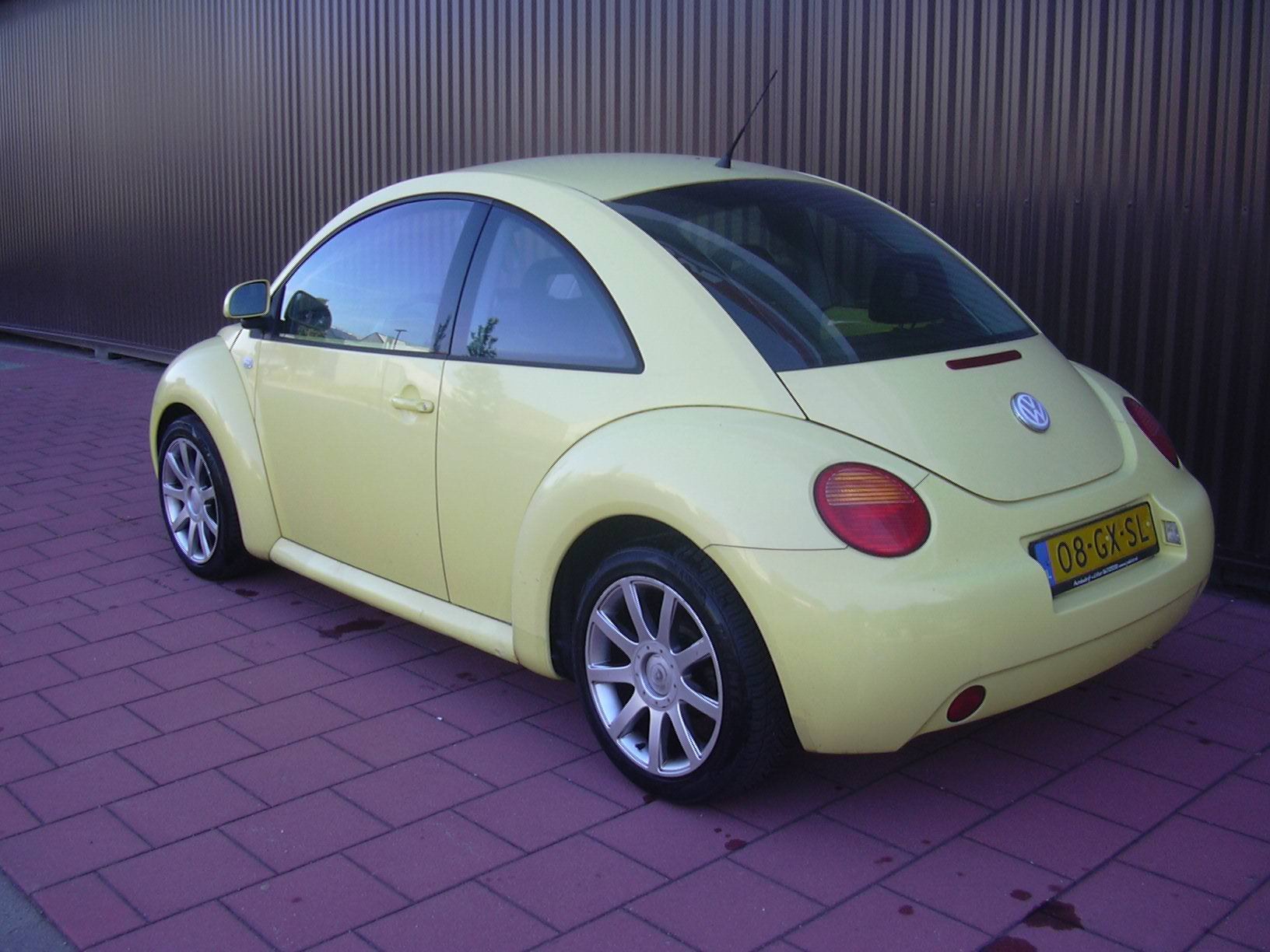 Volkswagen New Beetle 2.0 Highline, Auto's, Gebruikt, Beetle (Kever), 4 cilinders, 1984 cc